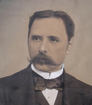 Ludovic Trarieux, bâtonnier du barreau de Bordeaux, à l'âge de 37 ans, sera le fondateur de la Ligue des Droits de l'Homme en 1898